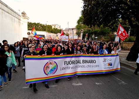 incontro gay taranto|Gay a Taranto